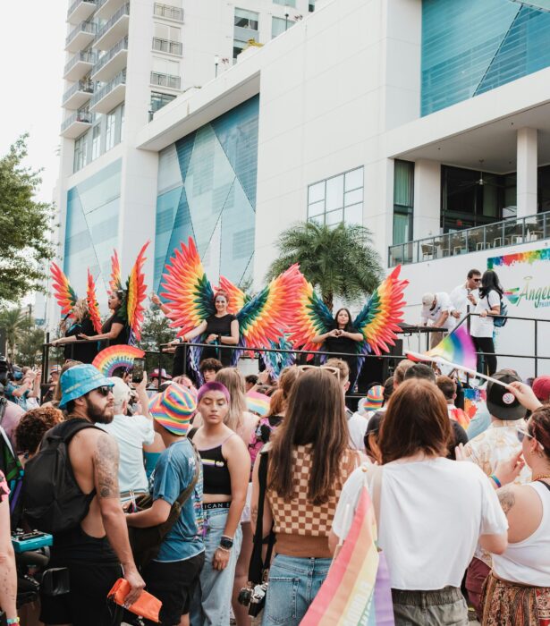 ¡Planes para celebrar el mes del orgullo LGBT durante todo junio!